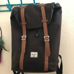Herschel- Classic Little America